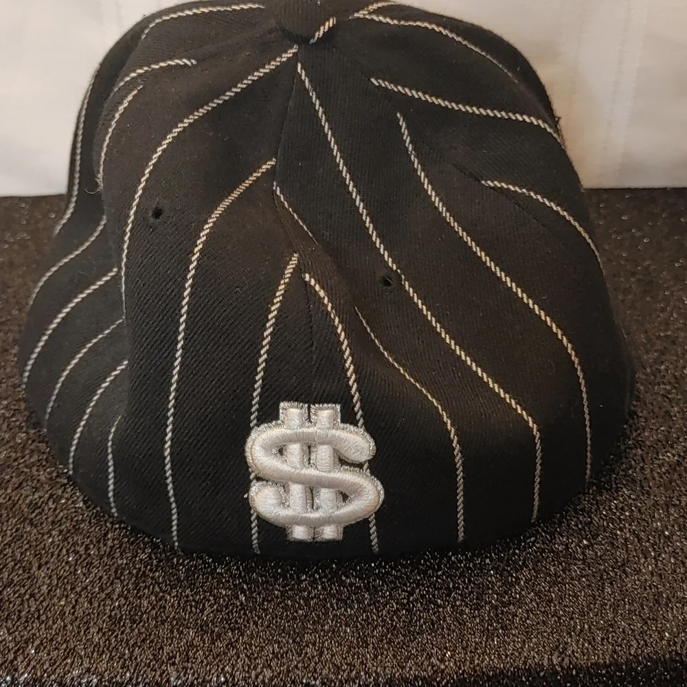 Georgetown Collection Hat - Picture 2 of 3
